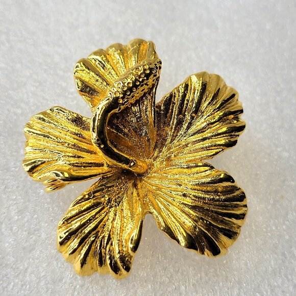 Large Gold Plated Hibiscus Brooch Pin - Picture 1 of 10